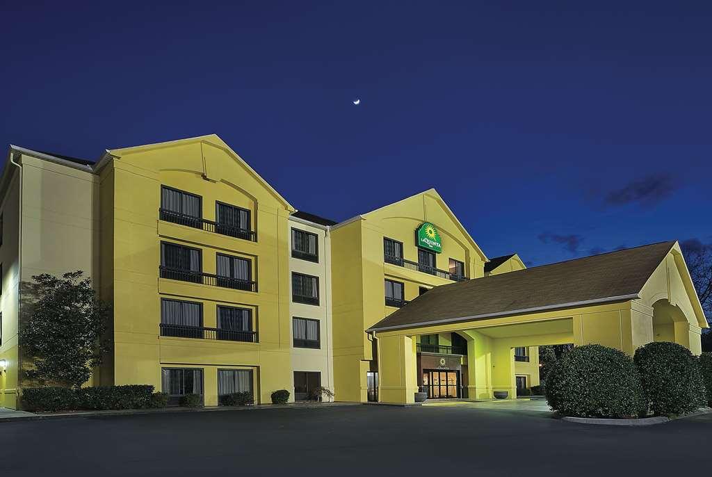 La Quinta Inn By Wyndham Pigeon Forge-Dollywood Экстерьер фото