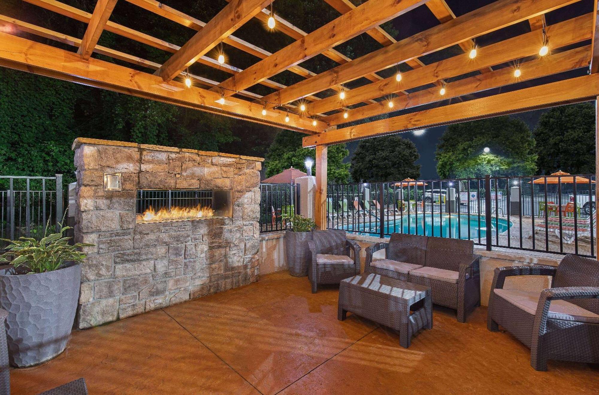 La Quinta Inn By Wyndham Pigeon Forge-Dollywood Экстерьер фото