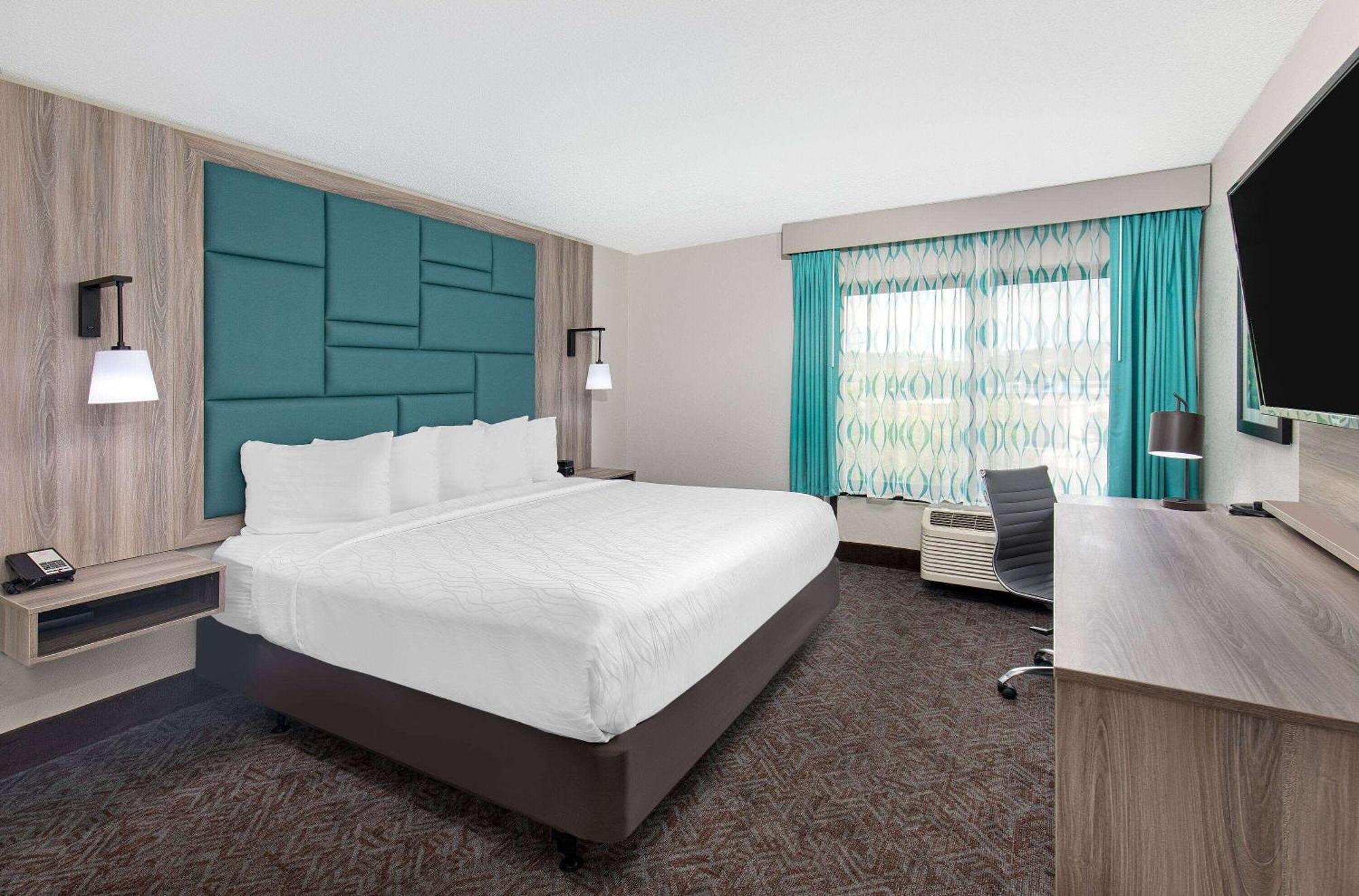La Quinta Inn By Wyndham Pigeon Forge-Dollywood Экстерьер фото