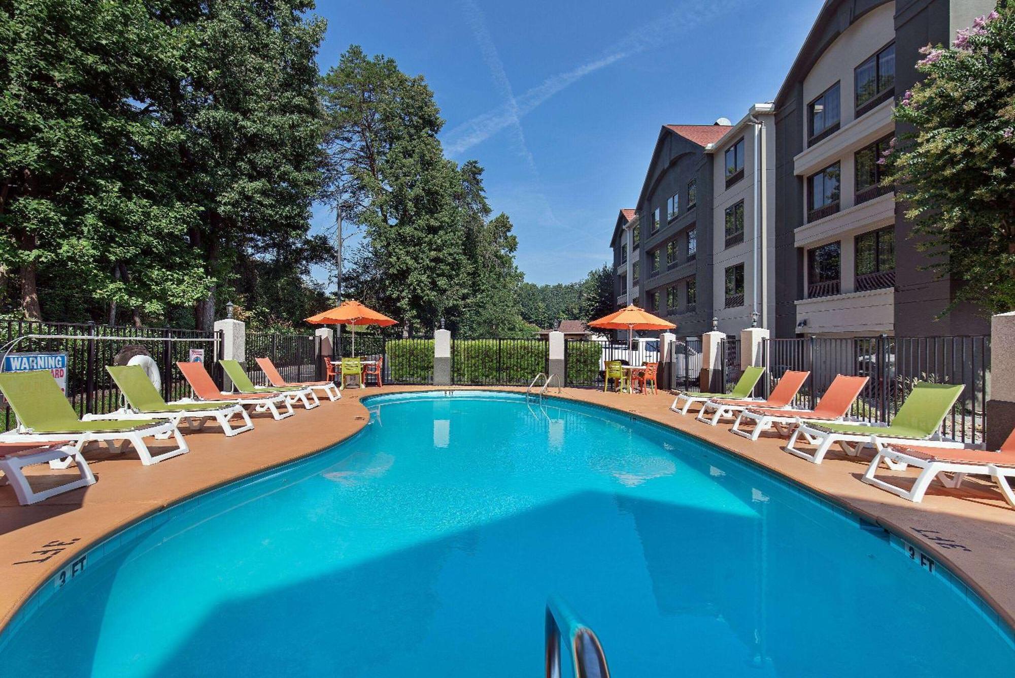La Quinta Inn By Wyndham Pigeon Forge-Dollywood Экстерьер фото