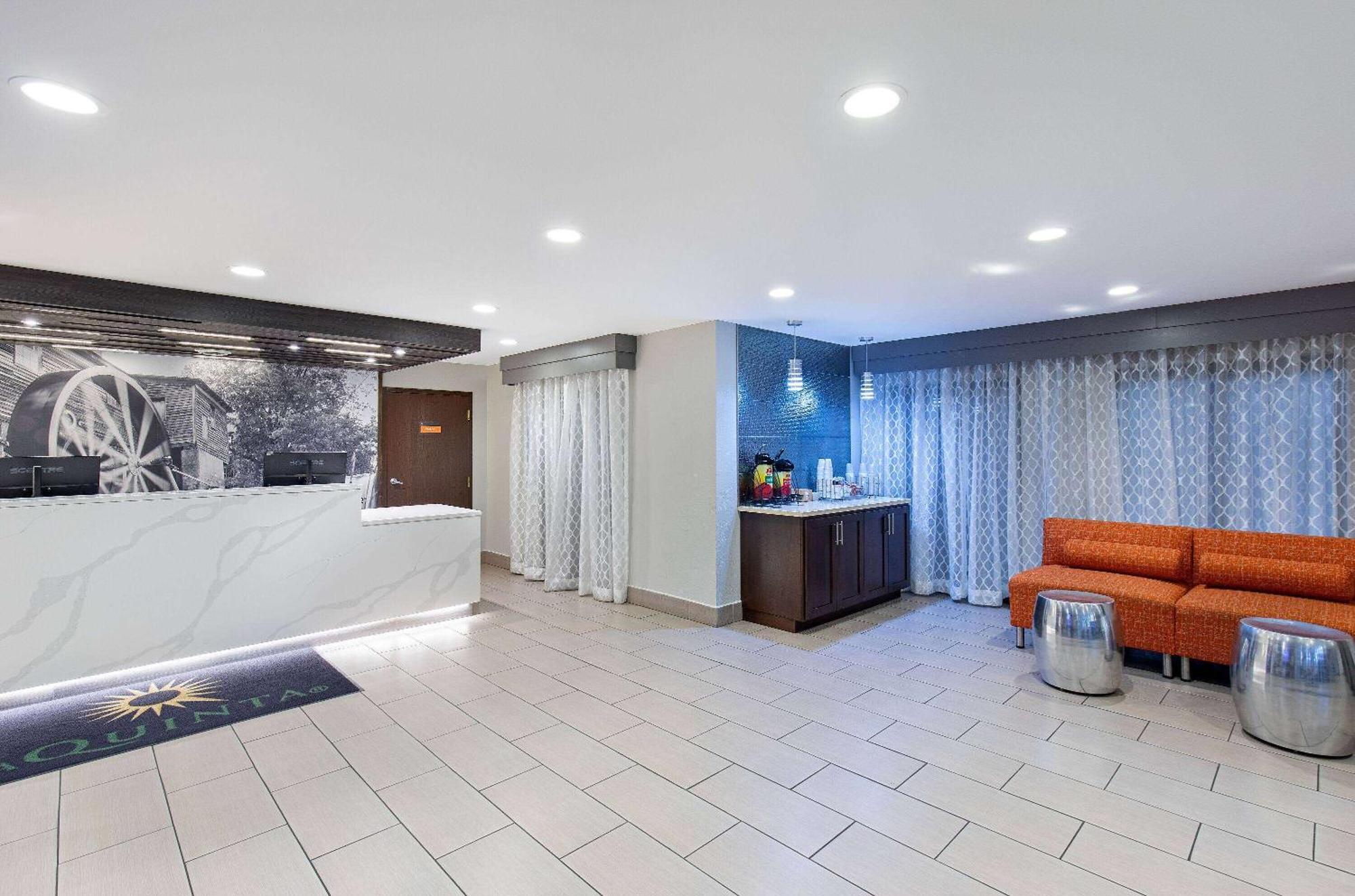 La Quinta Inn By Wyndham Pigeon Forge-Dollywood Экстерьер фото