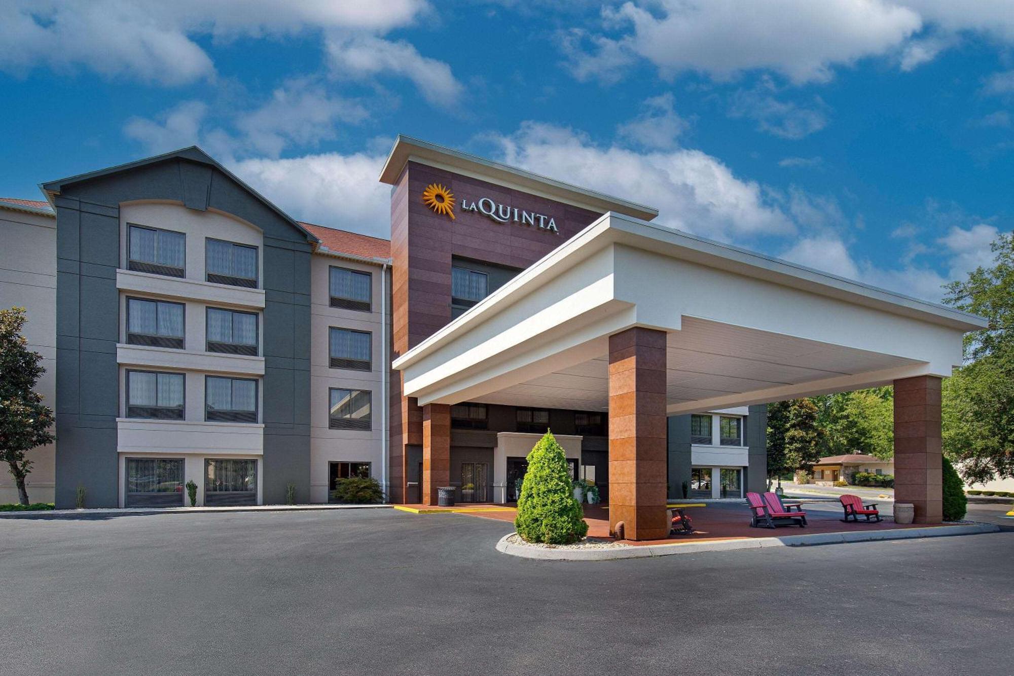 La Quinta Inn By Wyndham Pigeon Forge-Dollywood Экстерьер фото